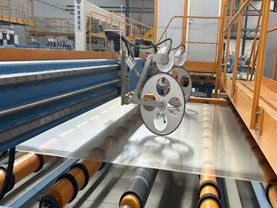 معدات عمليات المرحلة الباردة (قطع الزجاج، نقل الزجاج، تكديس الزجاج، وغيرها)