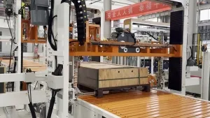 خط تغليف أوتوماتيكي للألواح الزجاجية المكدسة