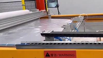 خط تغليف أوتوماتيكي للألواح الزجاجية المكدسة