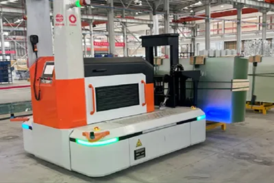 نظام النقل الآلي للألواح والمنتجات الزجاجية (AGV)