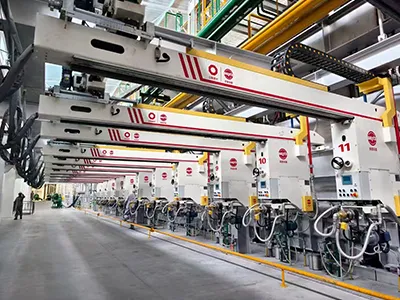 الأسطوانة العلوية الذكية لضمان نعومة واتساق ألواح الزجاج العائم